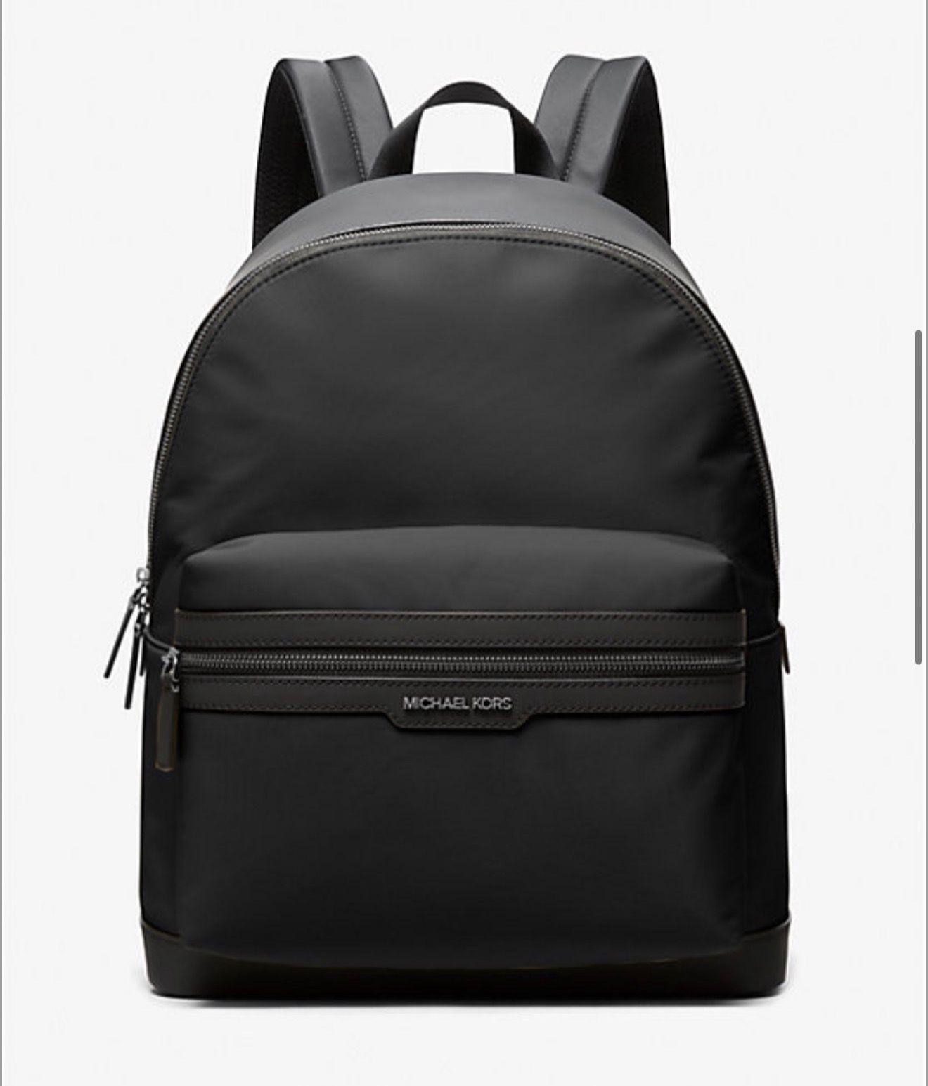 Mochila Michael Kors Nylon y Cuero (NEGRO)