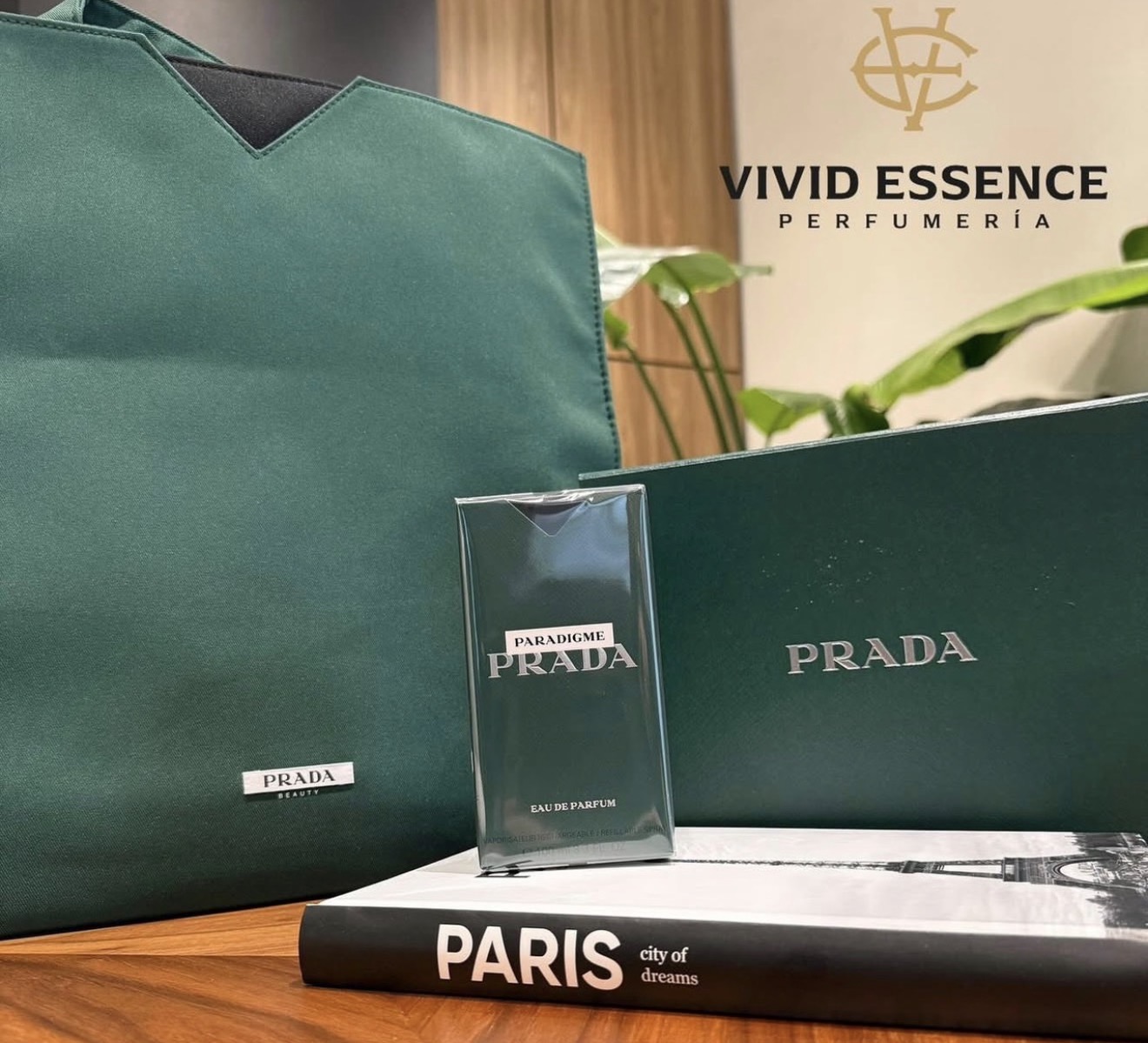 Prada Milano Paradigme (Lanzamiento 2025) - Imagen 2